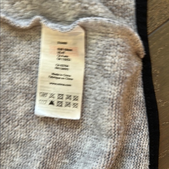 Reina Geometric Patterned Zip-Up Kids Sweater Jacket - Picture 8 of 10